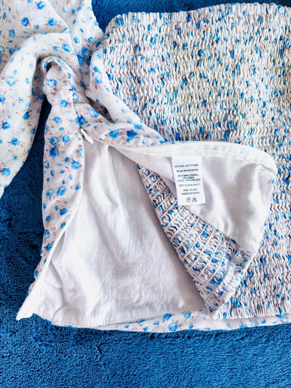 ASTR Cropped Floral Blouse, Puffed 3/4 Ruched Sleeves & Smocked Back, Size S